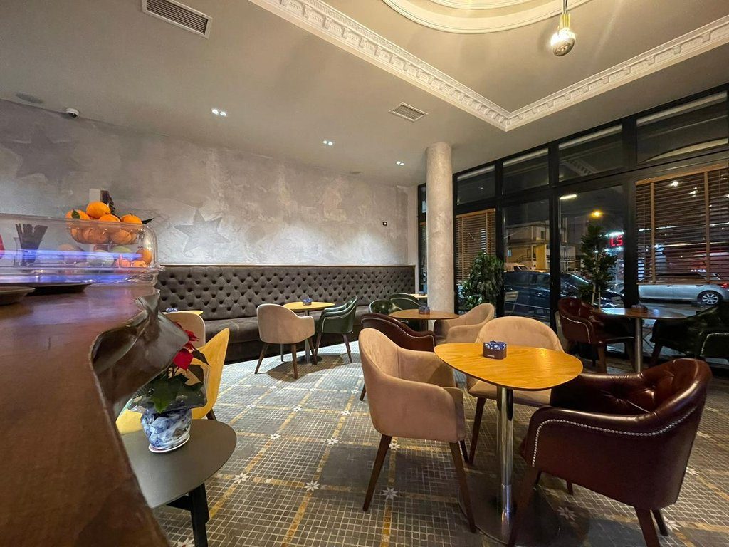 SHITET HOTEL NE VLORE!