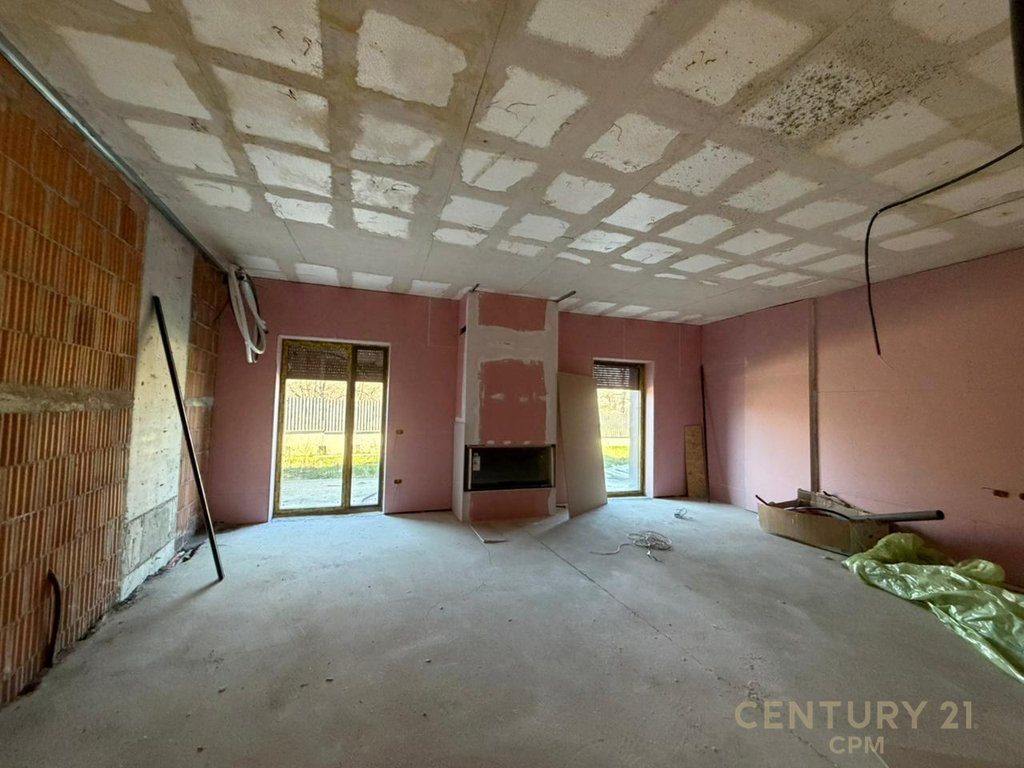 Duplex per Shitje te Residenca Diellon + 3 poste parkimi