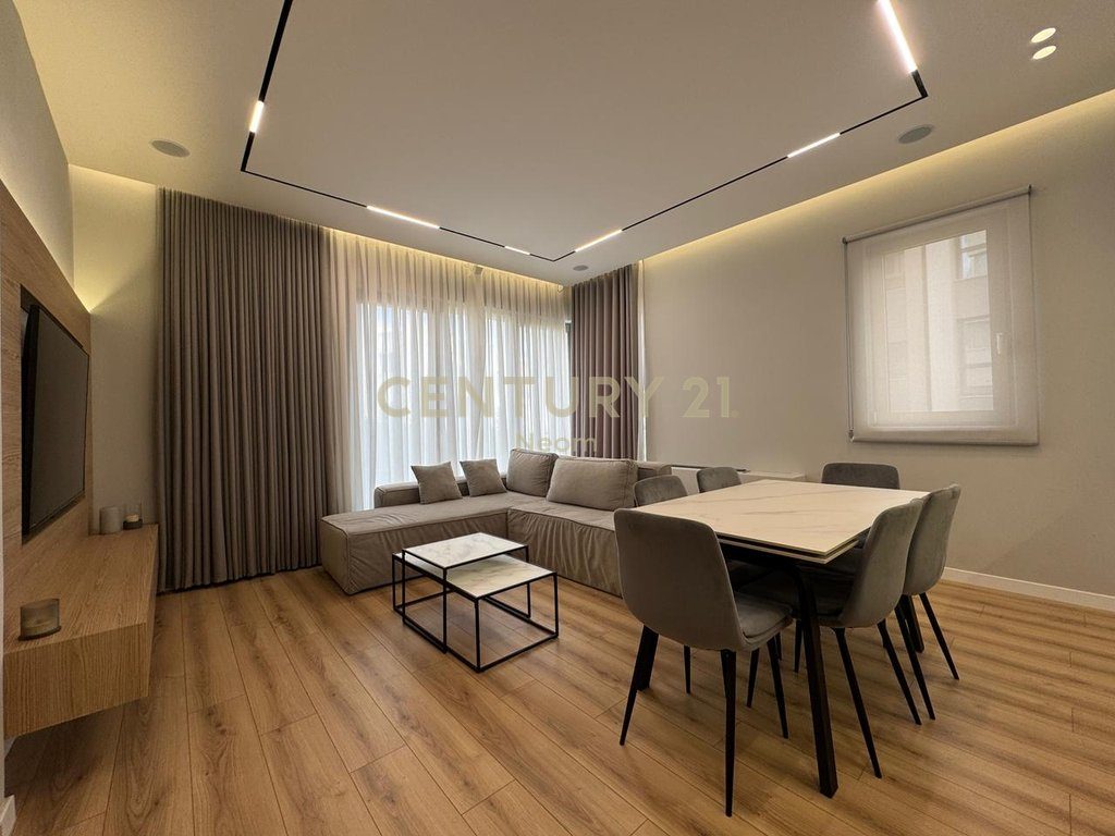 QIRA, APARTAMENT PREMIUM 2+1+2+OBORR me POST PARKIMI ‼️