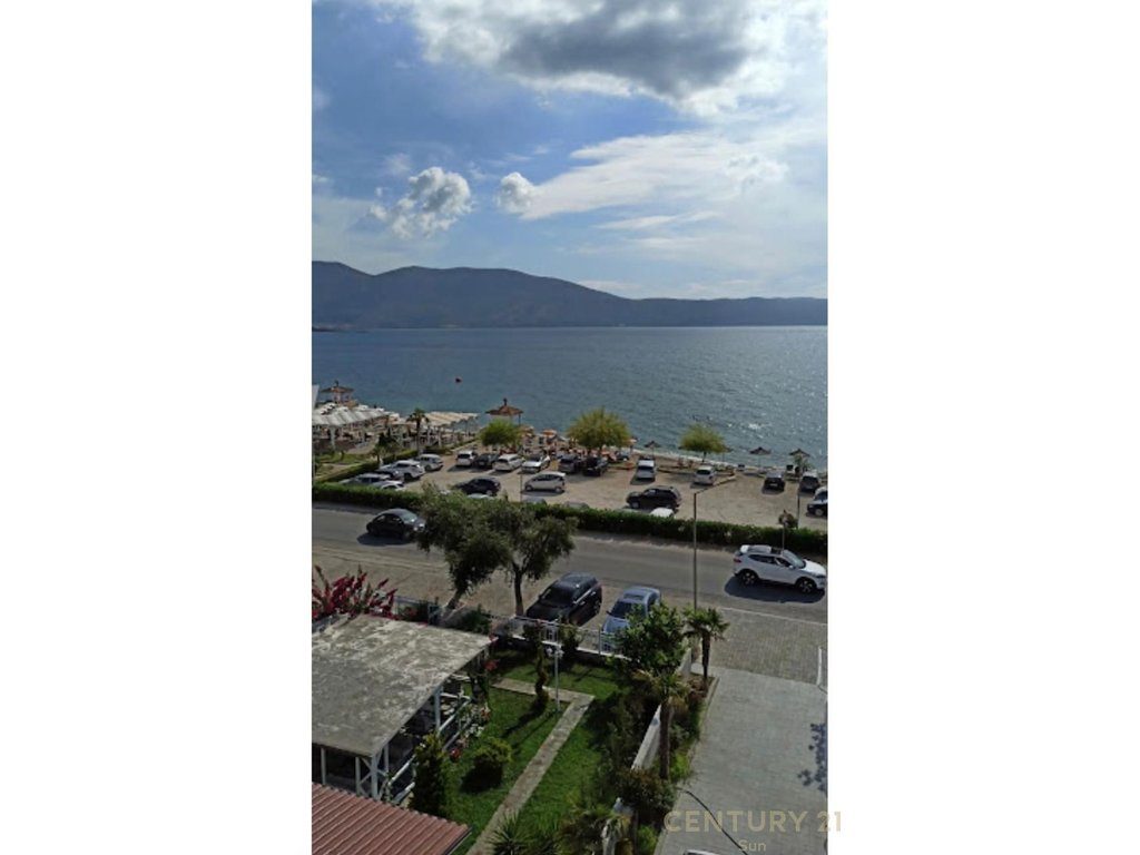 Hotel per Shitje ne Radhime!