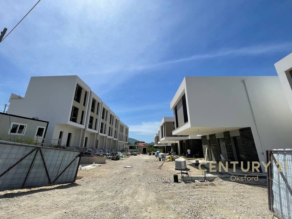 Vila Elite Për Shitje Në West Home Residence Tiranë!