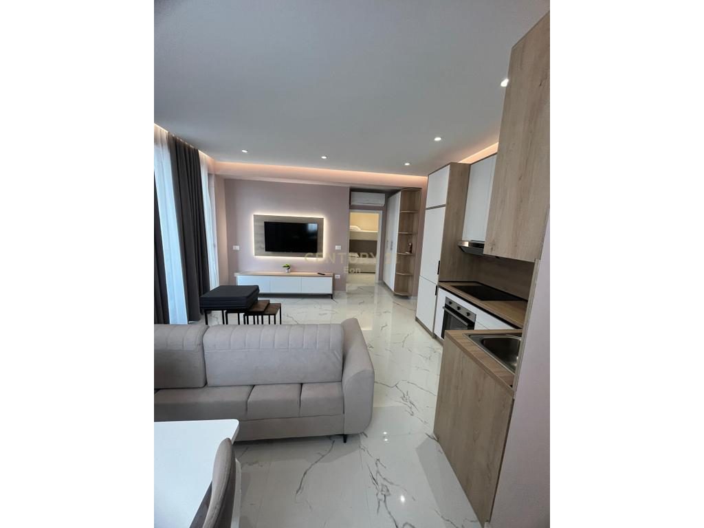 Apartament 2+1 Me Qira në Qendër Golem, Durrës !
