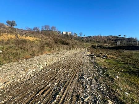SHESIM TOKE NE RRUGE KRYESORE KASHAR - KODER MEZEZ - ZONE INDUSTRIALE