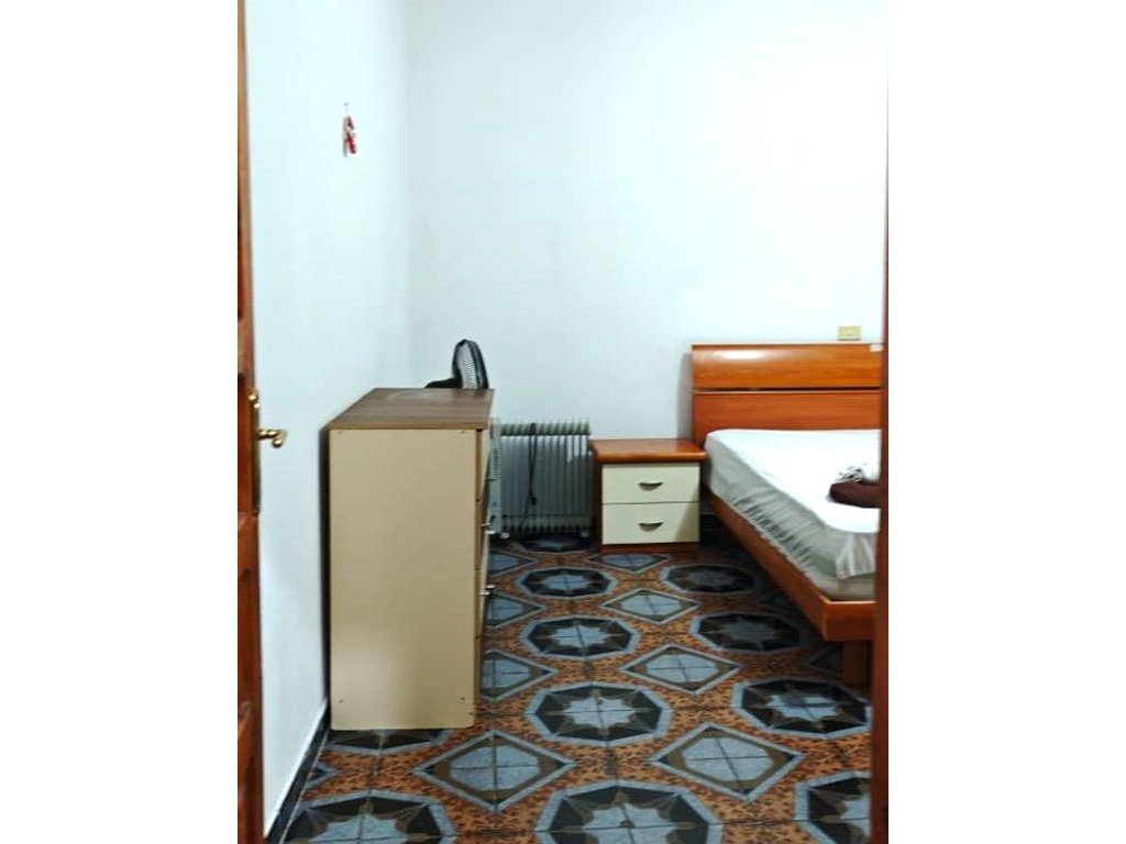 Shtëpi 2+1 Me Qira në Ali Demi, Tiranë - 45.000 Lekë/Muaj | 90 m²