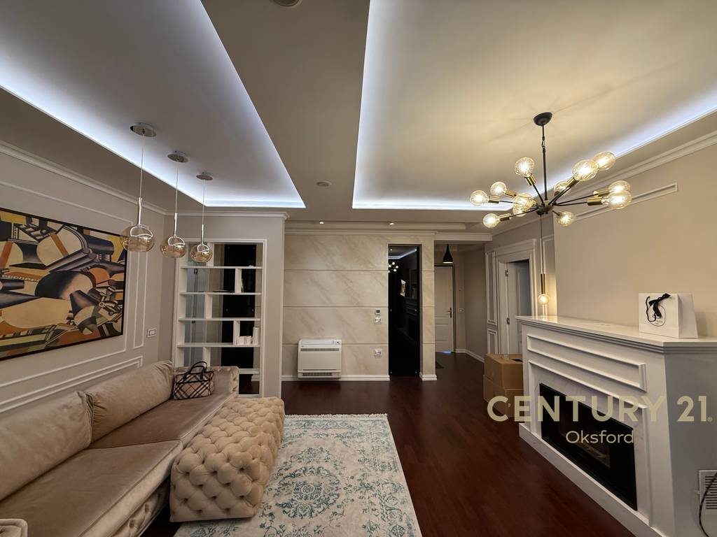 Japim me qira apartament 2+1+2 tek Liqeni i Thate!