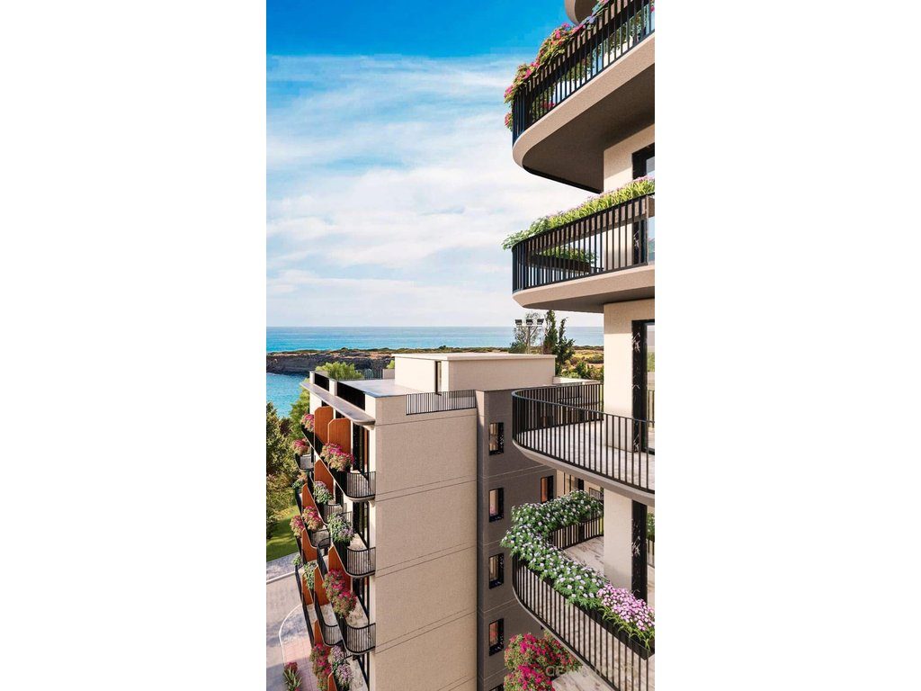 SARANDE SHESIM APARTAMENT 1+1  100 METRA LARG DETIT , MUNDESI PER PAGESA ME KESTE