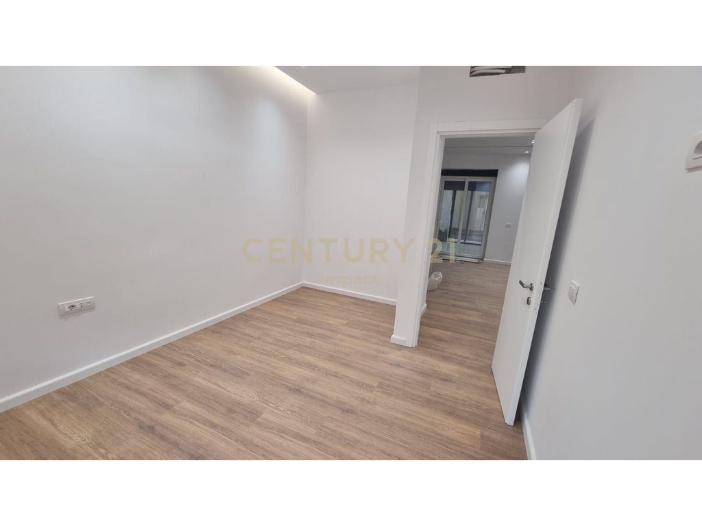 Apartament 2+1+2 Për Shitje KOPSHTI ZOOLOGJIK, Tiranë - 200,000€!