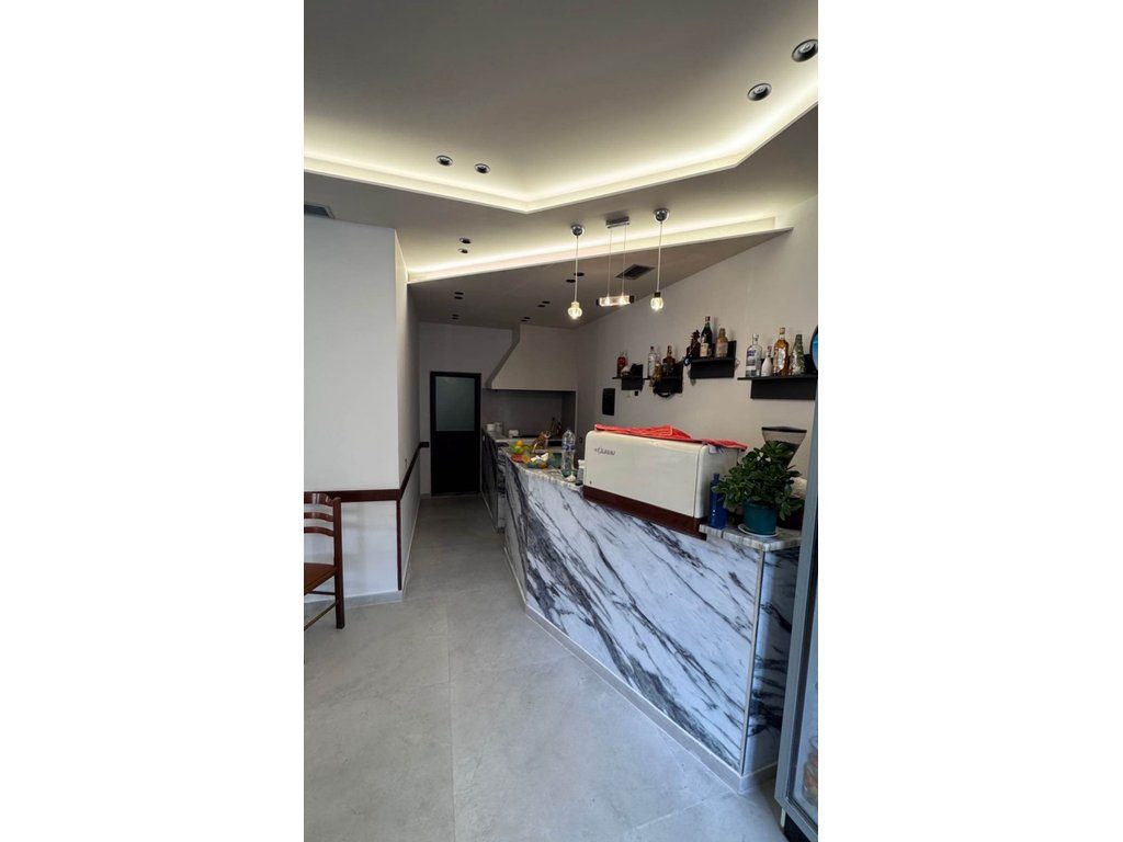Bar / Restorant 1+1 Në Shitje në Kinostudio, Tiranë - 140000€ | 50 m²