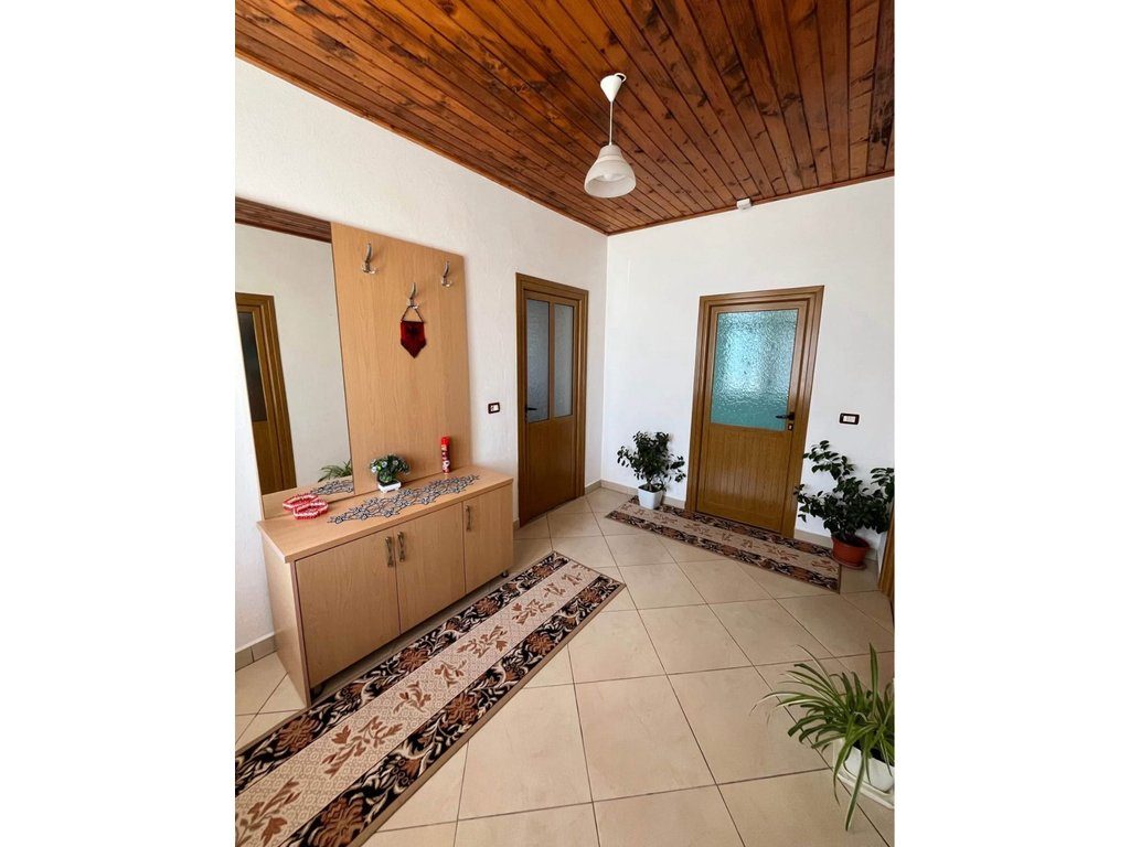 Shtëpi 2+1 në Shitje në Fier - 134,000€ | 100 m²