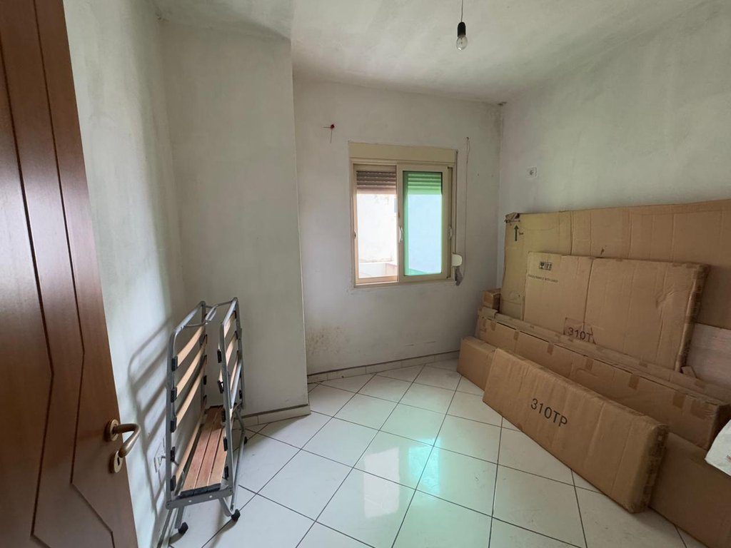 SHITET APARTAMENT 2+1 NE RRUGEN TRANSBALLKANIKE!