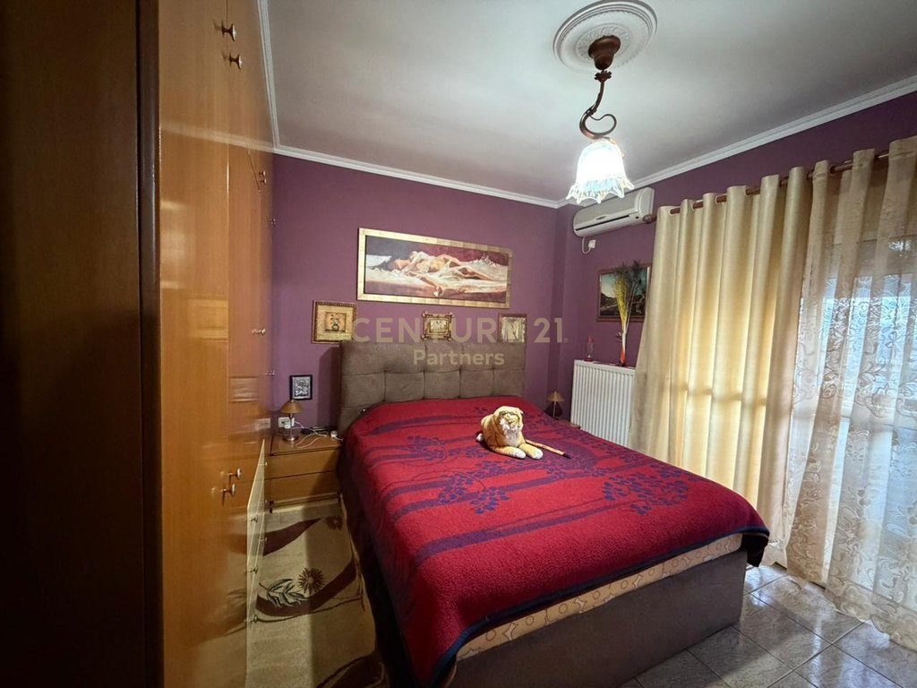SHESIM APARTAMENT 2+1 NE RRUGE KAVAJES!