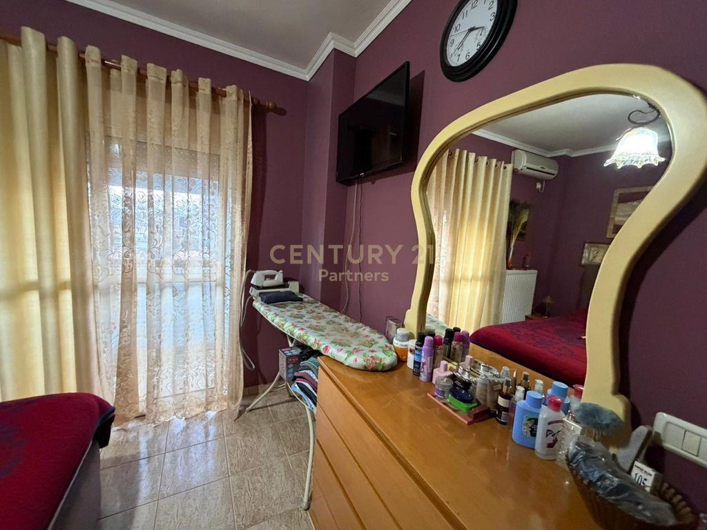 SHESIM APARTAMENT 2+1 NE RRUGE KAVAJES!