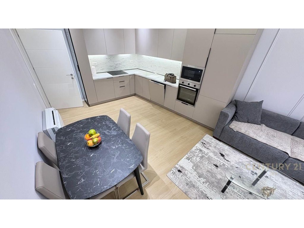 APARTAMENT 2+1+2 ME QERA TE RRUGA JORDAN MISJA