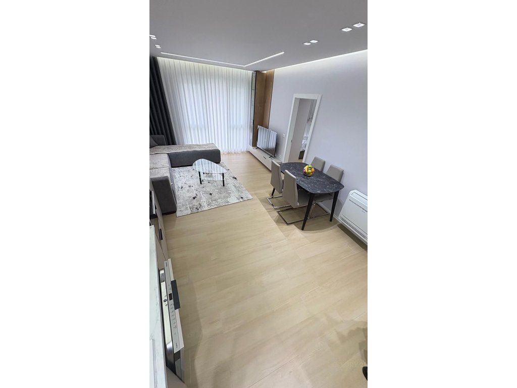 APARTAMENT 2+1+2 ME QERA TE RRUGA JORDAN MISJA
