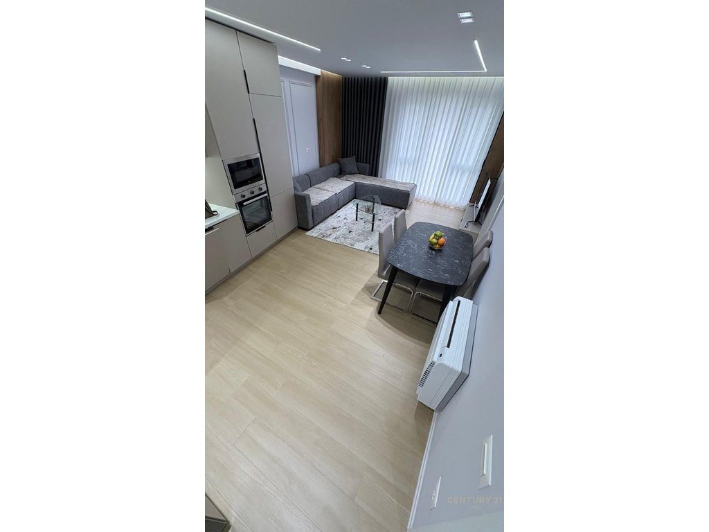 APARTAMENT 2+1+2 ME QERA TE RRUGA JORDAN MISJA