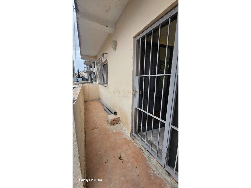 SHITET APARTAMENT 1+1 NE GOLEM, PRANE BONITA VIENA