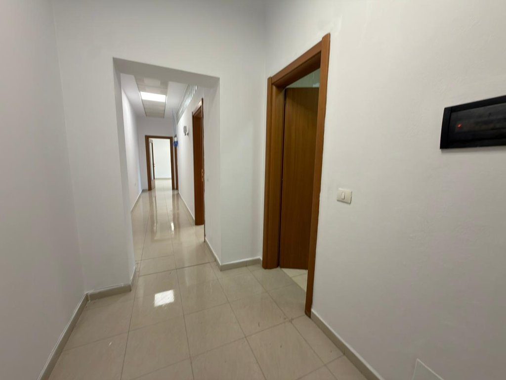 TOPTANI, SHESIM APARTAMENT 2+1 PER BANIM OSE ZYRE!