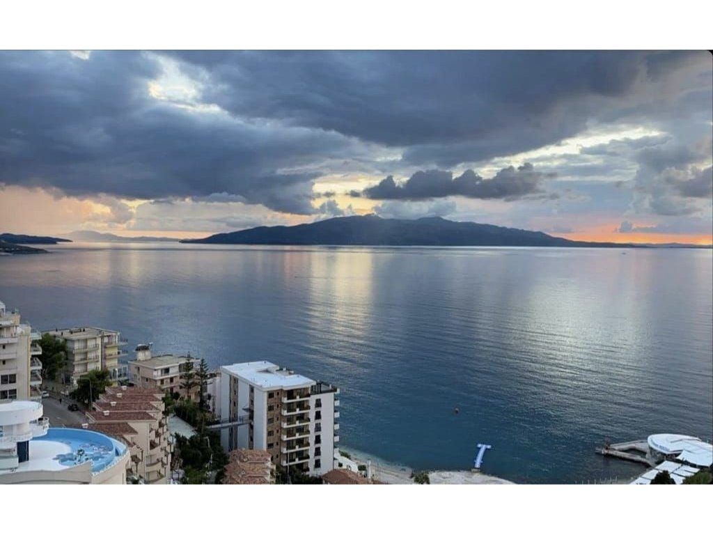 SARANDE, SHESIM PENTHOUSE ME PAMJE TE HAPUR NDAJ DETIT