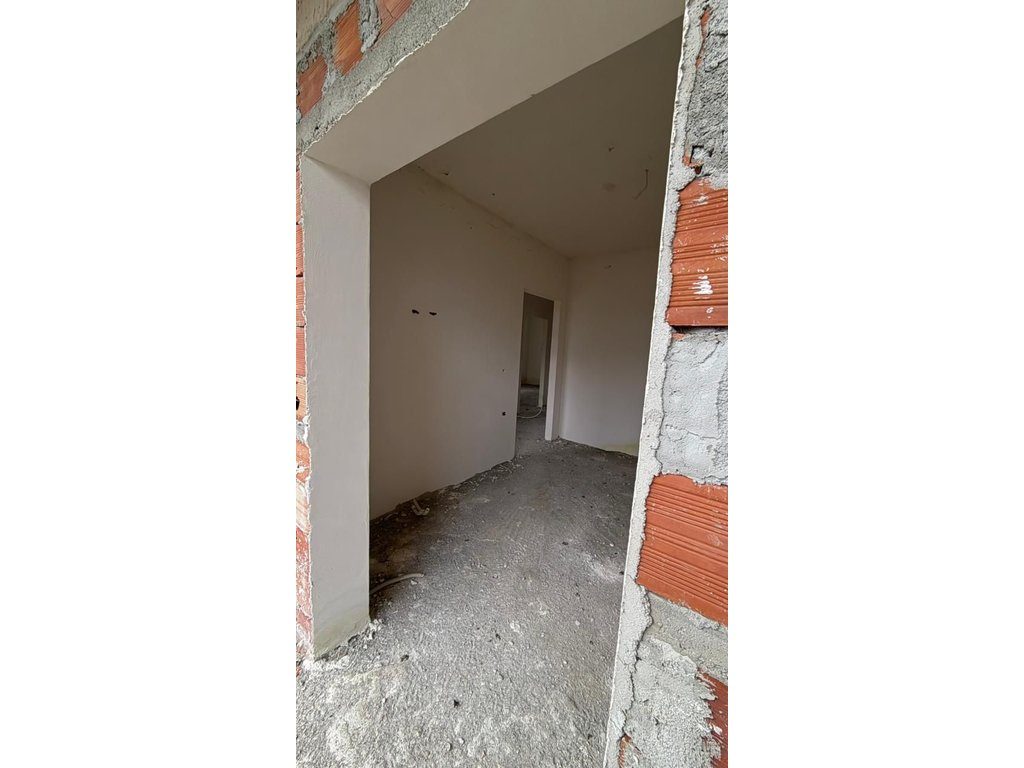 NDËRTESË + TRUALL PËR SHITJE – BUÇIMAS, POGRADEC !!!