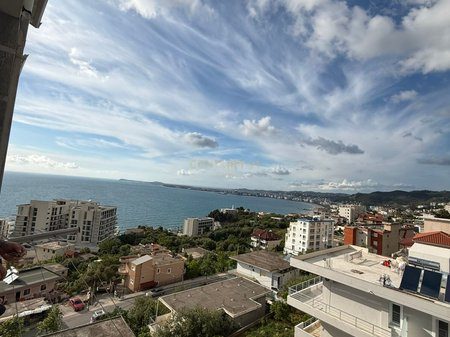 SHITET APARATMENT 2+1 – UJI I FTOHTE, VLORE