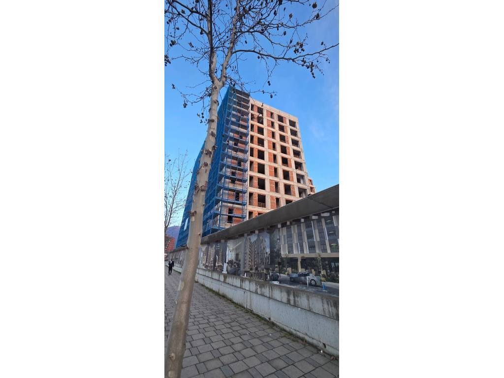 Apartament 2+1 në shitje në Blv. "Bajram Curri", prane Maternitetit te Ri, Tiranë