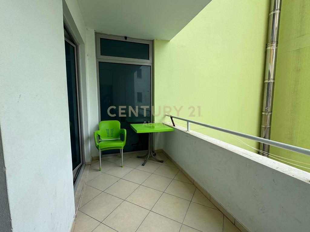 APARTAMENT 2+1 PER SHITJE NE SHENGJIN