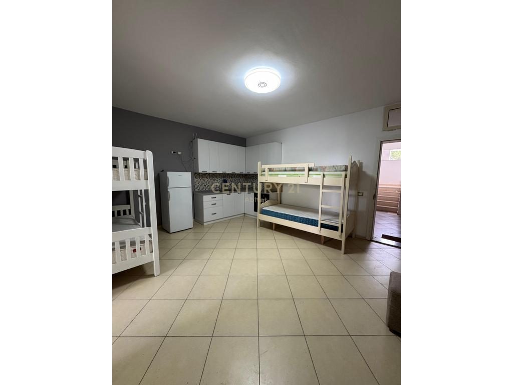 APARTAMENT 2+1 PER SHITJE NE SHENGJIN