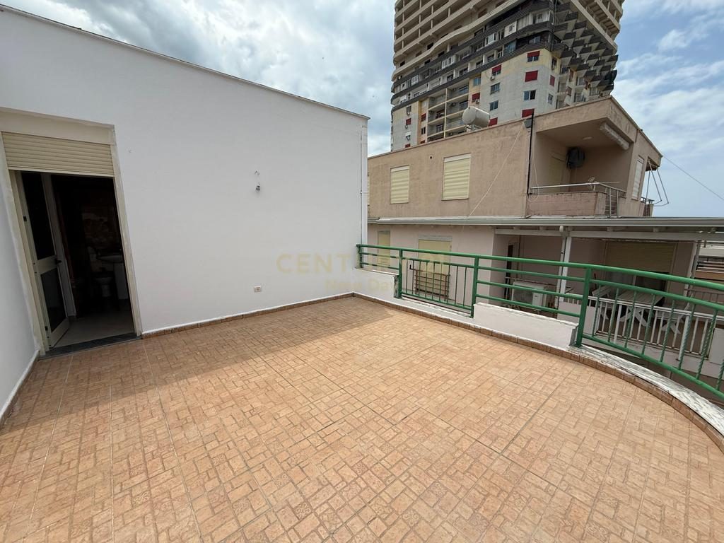 SHITET APARTAMENT 1+1+2 BALLKONE TEK SHKEMBI I KAVAJES!
