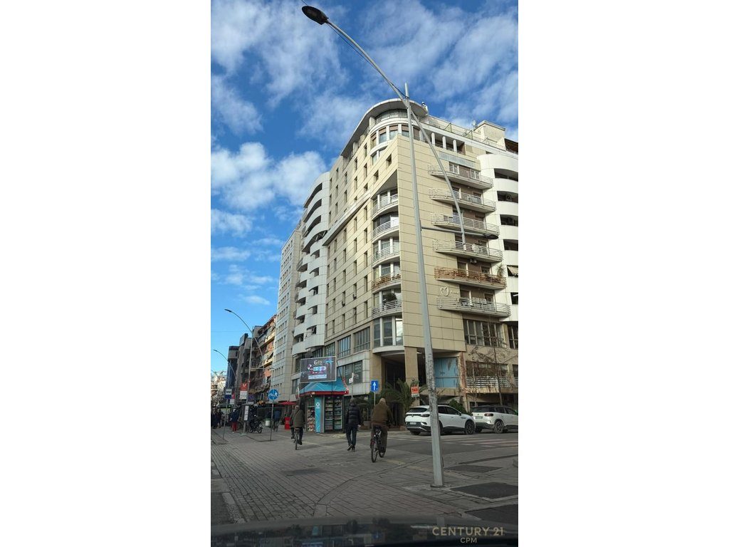 Ambient zyre per qira ne Qender