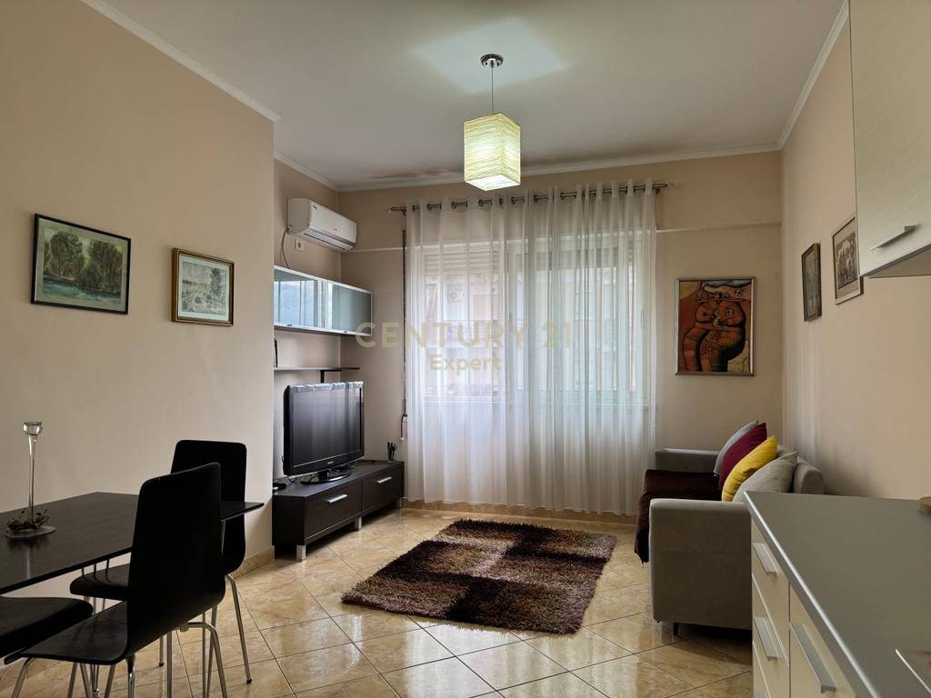 Apartament 1+1 për qira në Don Bosko, tek kompleksit Vizion Plus