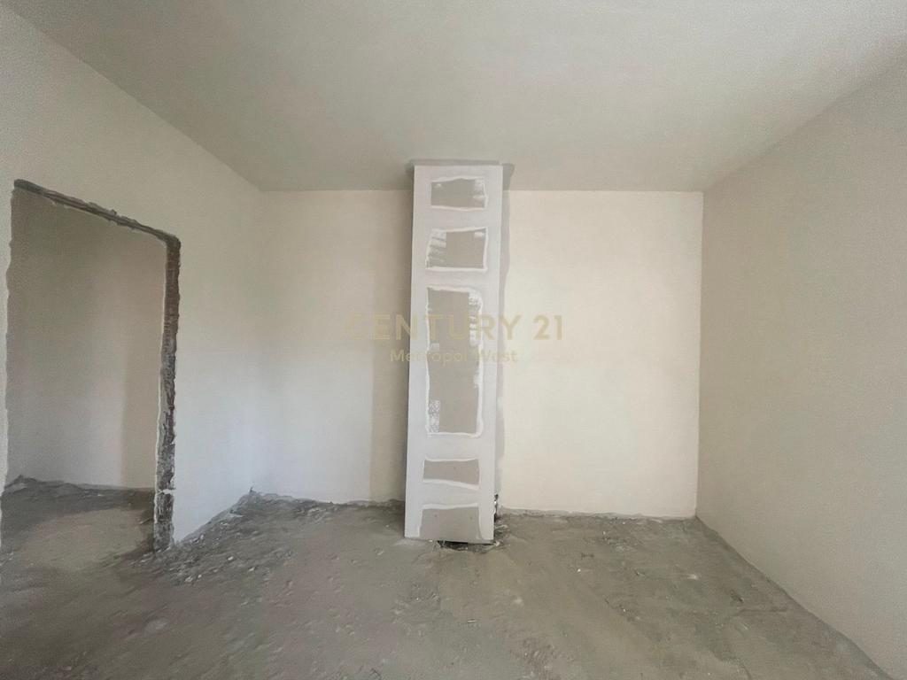 Apartament 2+1+2 per Shitje, Kompleksi Xheluks