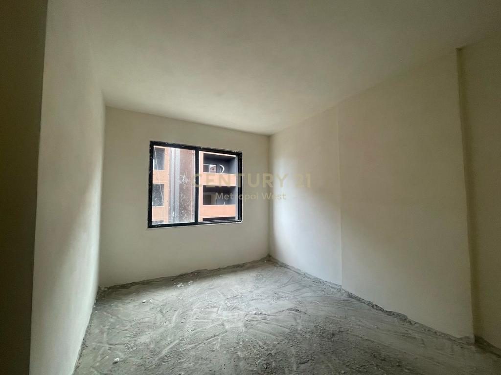 Apartament 2+1+2 per Shitje, Kompleksi Xheluks