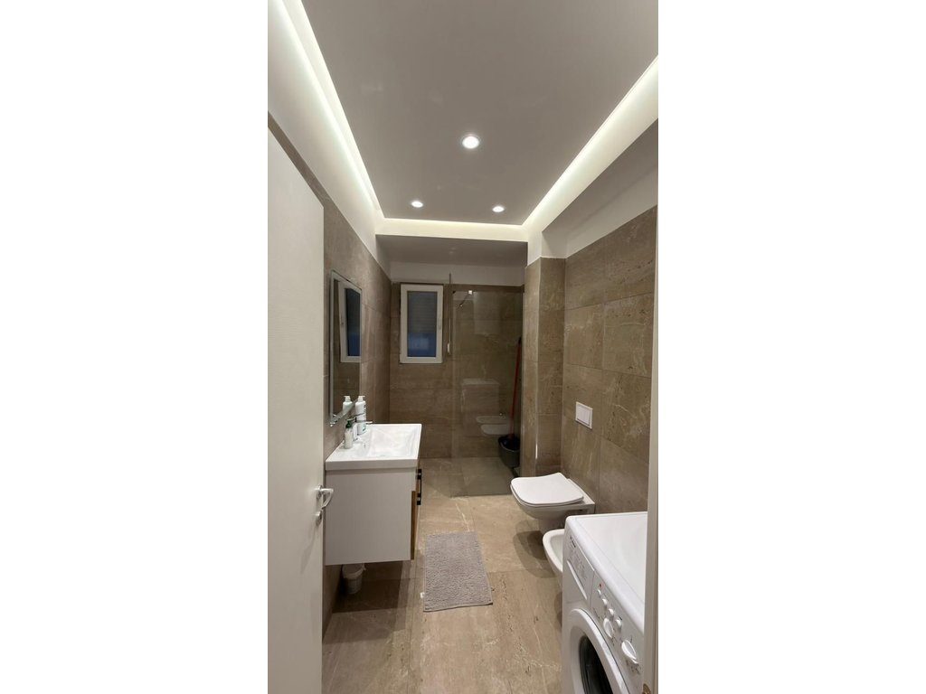 Apartament 1+1 Në Shitje në Astir, Kompleksi Klensi Tiranë - 14.000.000 leke te reja  | 58m2