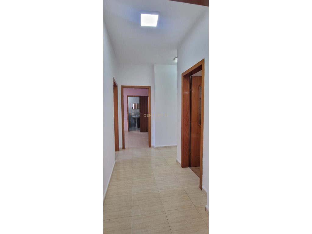Jepet apartament  2+1+2 me qira per Zyre!