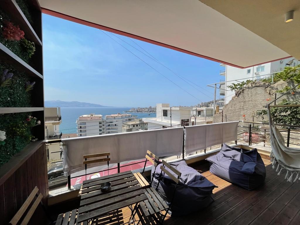 SARANDE, SHESIM APARTAMENT 3+1+3 TOTALISHT TE  INVESTUAR.
