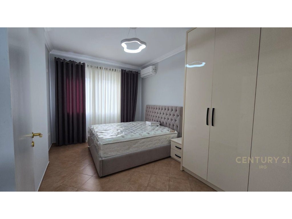 JEPET ME QIRA APARTAMENT 2+1 TE RRUGA KAVAJES!