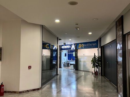 NJESI KOMERCIALE 236M2 PER QIRA BOOK BUILDING!