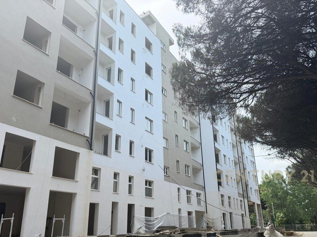 SHITET APARTAMENT 1+1 NE NDERTIM TE RI TEK MALI I ROBIT!