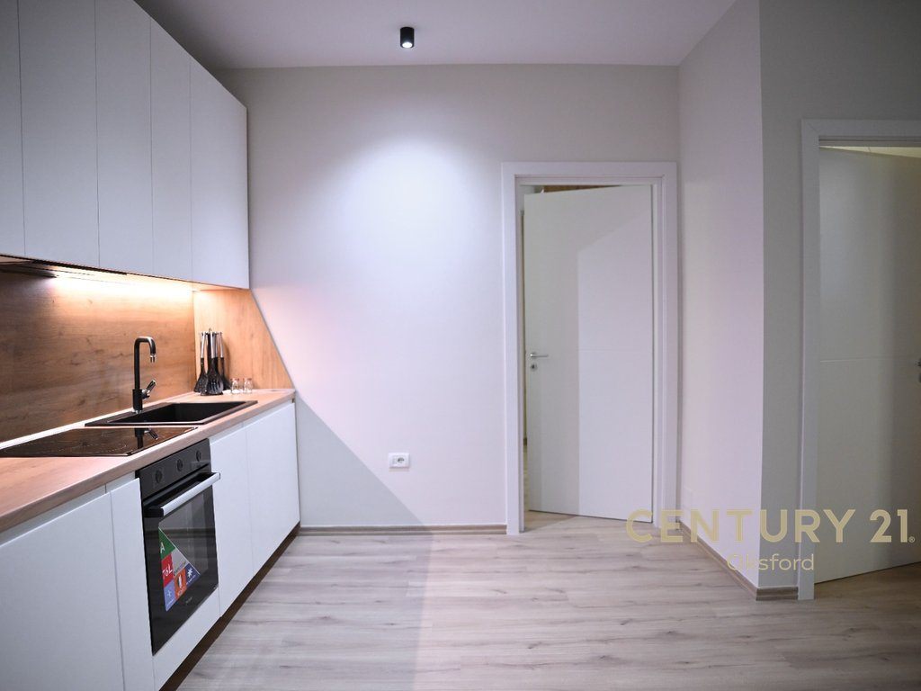 Apartament 2+1 per SHITJE  ne Kamez!