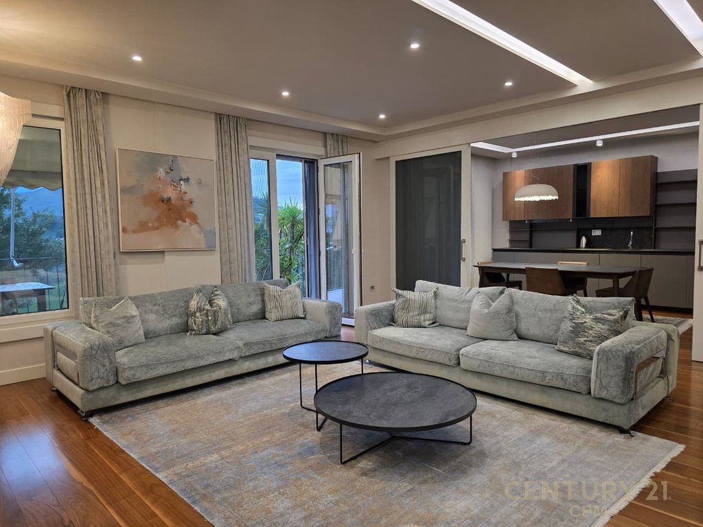 SHESIM APARTAMENT 3+1+2 LUX TEK SECRET GARDEN!