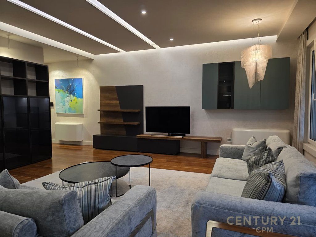 SHESIM APARTAMENT 3+1+2 LUX TEK SECRET GARDEN!