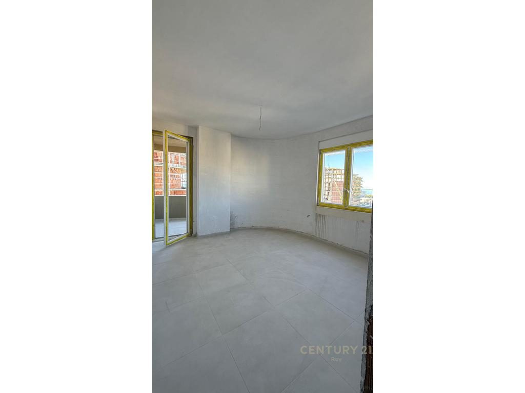 SHITET APARTAMENT 1+1,ME PAMJE DETI NE GOLEM!