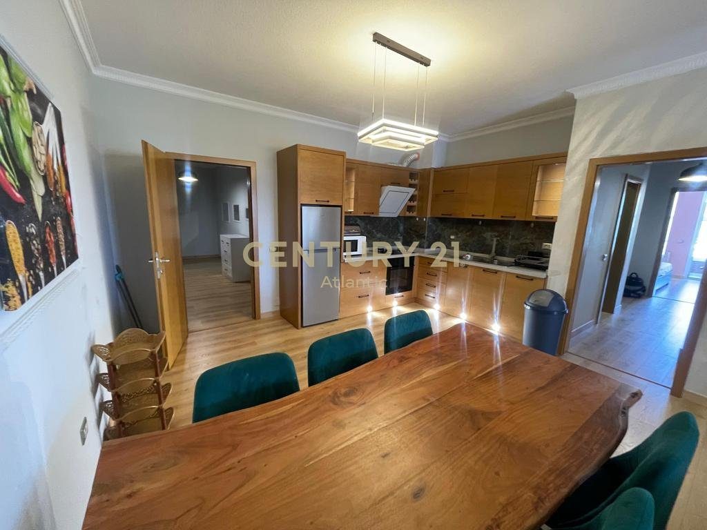 Apartament 3+1+2T+2B me qira – Liqeni i Thatë, Tirane!