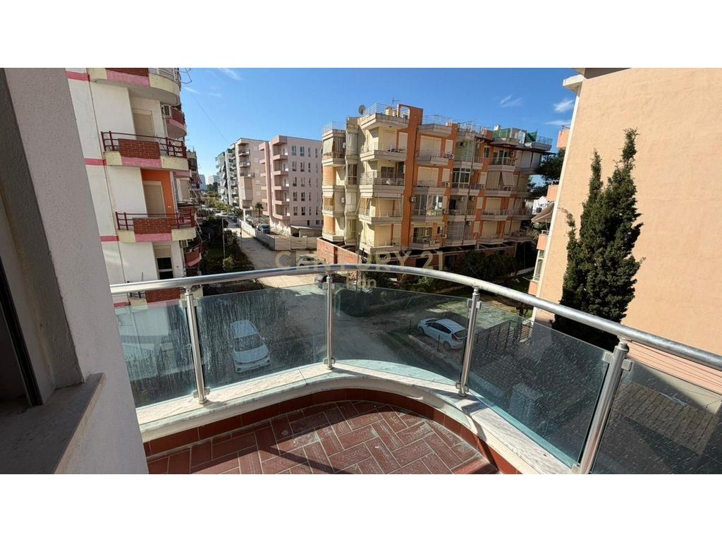 APARTAMENT 1+1 PER SHITJE NE GOLEM !