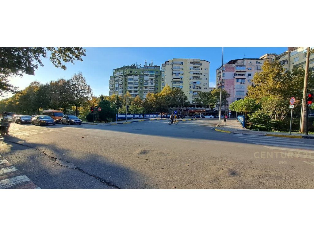 Shitet Super Njësi Biznesi – Një Mundësi e Artë në Zemër të Tiranës!