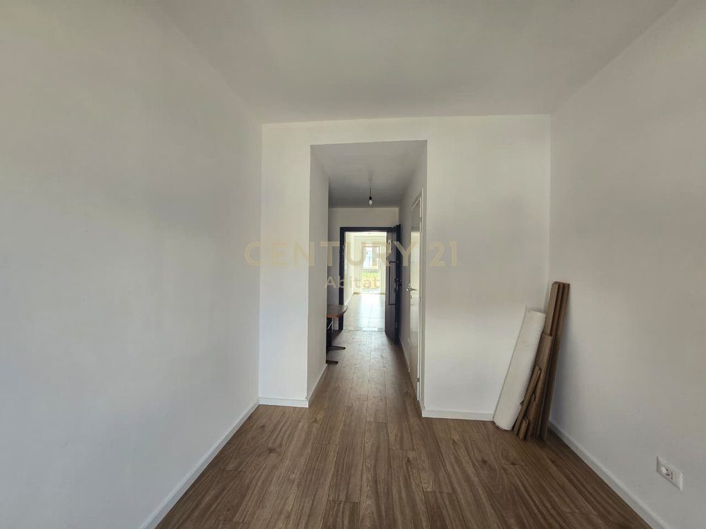 Shitet Apartament Premium në Kompleksin Aura!