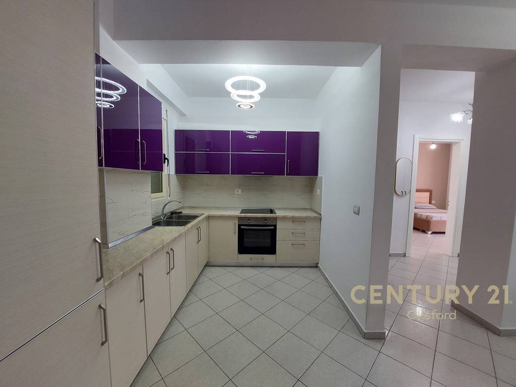 Jepet me qira apartament 2+1 në Vlorë