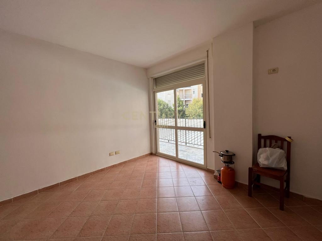 Apartament 1+1 Për Shitje te Shpiragu Golem, Durrës !