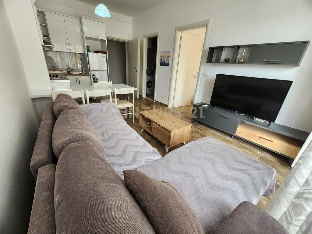 Shitet Apartament 1+1  në Gjirin e Lalzit Kompleksi Lura 3  !
