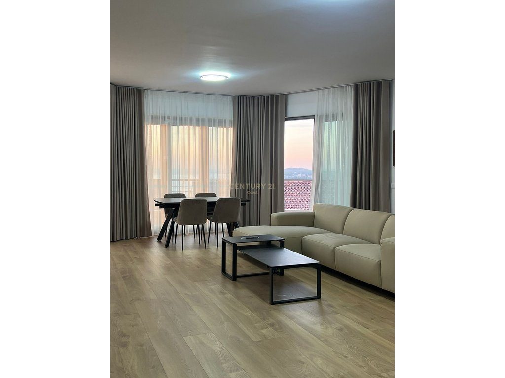 APARTAMENT LUKSOZ 2+1+2 PER QIRA, PAMJE TOTALE DETI NE UJE TE FTOHTE ,VLORE !
